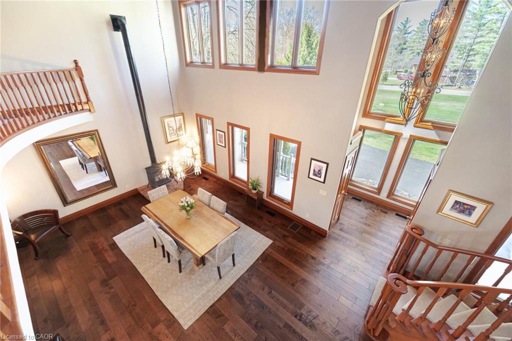 587 Hillcrest Road, Simcoe, ON - Indoor