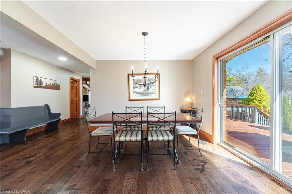 587 Hillcrest Road, Simcoe, ON - Indoor Photo Showing Dining Room