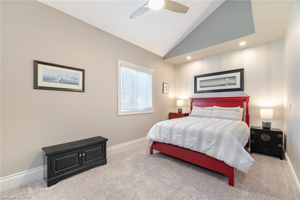 587 Hillcrest Road, Simcoe, ON - Indoor Photo Showing Bedroom