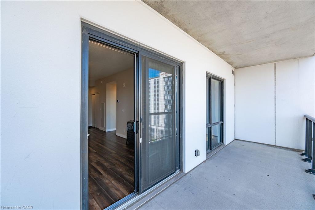 610-15 Queen Street S, Hamilton, ON - Outdoor With Exterior