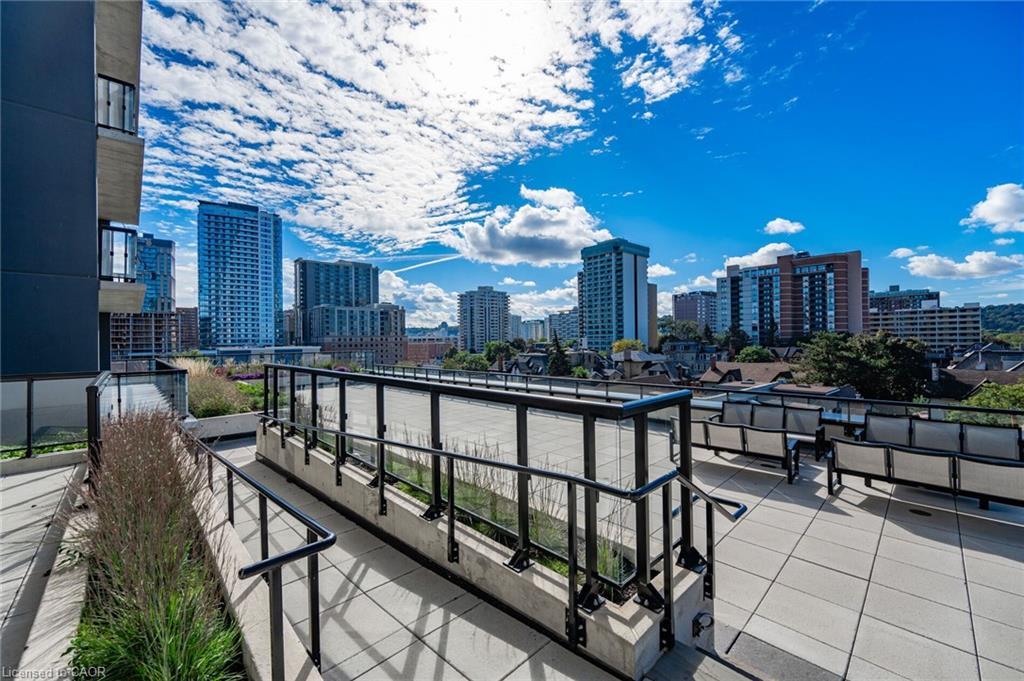 610-15 Queen Street S, Hamilton, ON - Outdoor