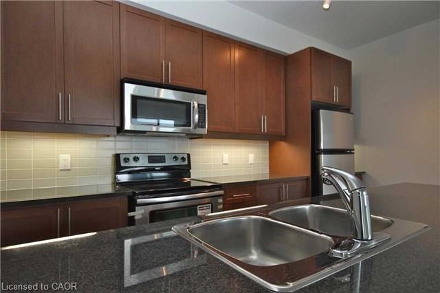 1404-1 Hurontario Street, Mississauga, ON - Indoor Photo Showing Kitchen With Double Sink
