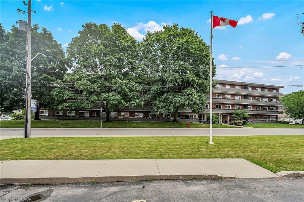 103-11 Woodman Drive S, Hamilton, ON - Outdoor