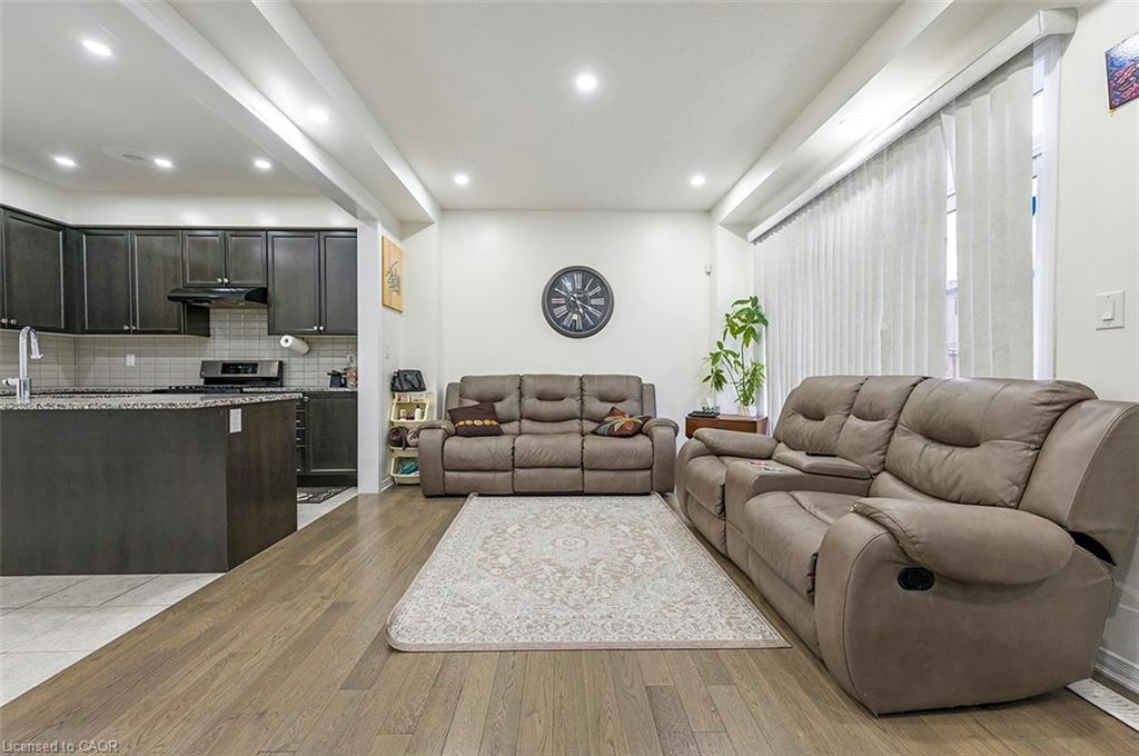 220 Bedrock Drive, Hamilton, ON - Indoor