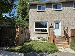 4-1212 Guelph Line Burlington, ON L7P 2S9
