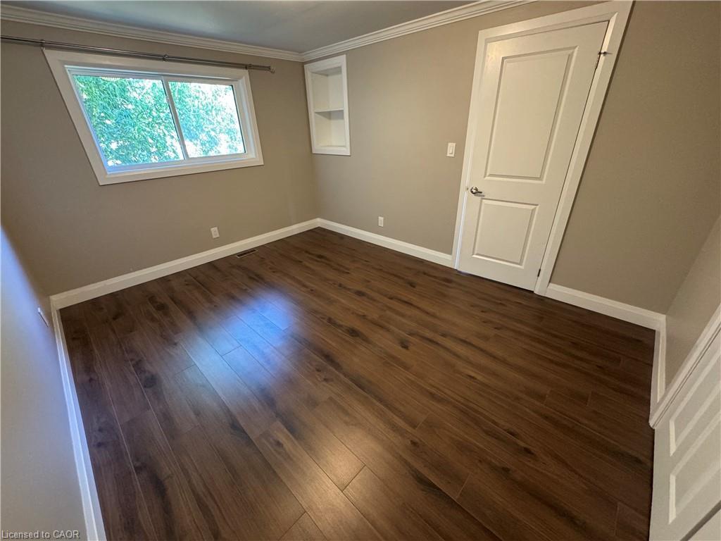 4-1212 Guelph Line, Burlington, ON - Indoor Photo Showing Other Room