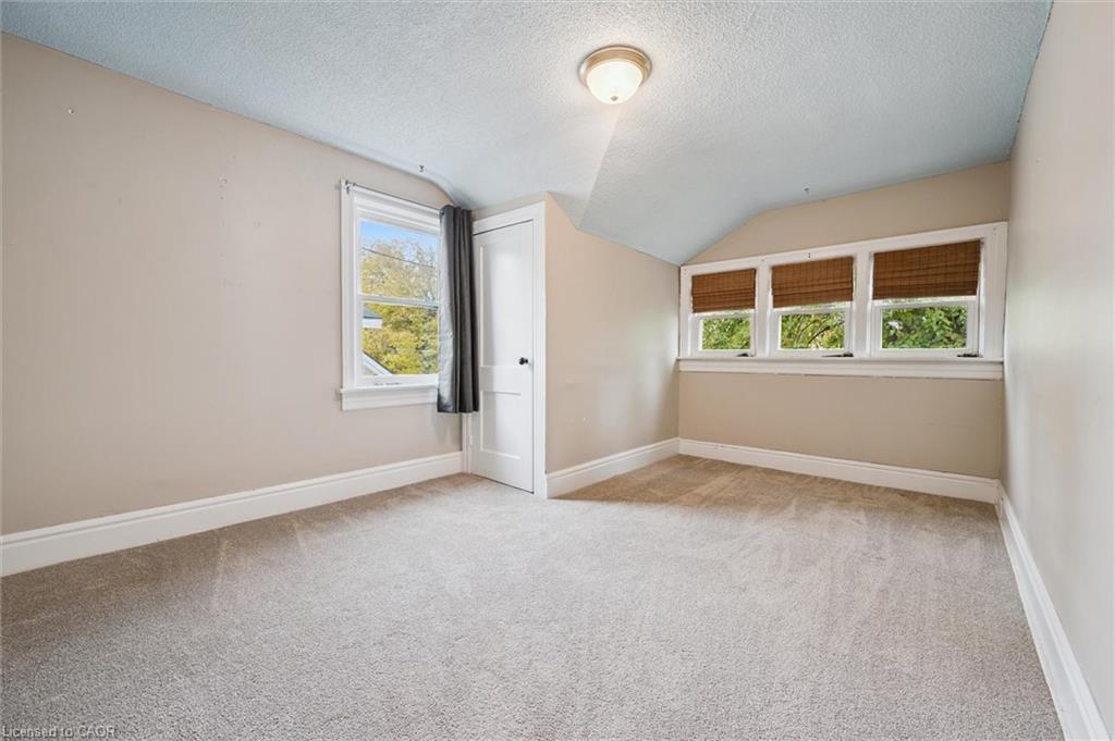 41 Rose Street, Kitchener, ON - Indoor Photo Showing Other Room