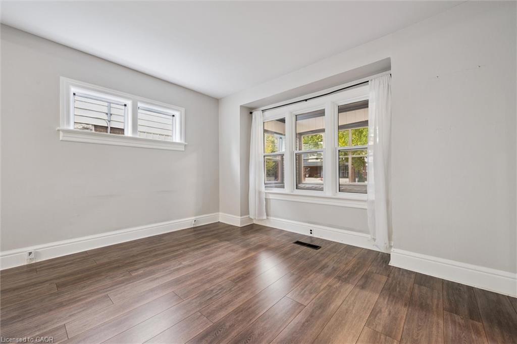 41 Rose Street, Kitchener, ON - Indoor Photo Showing Other Room