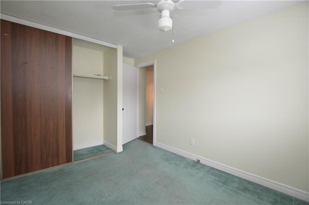 2-977 Francis Road, Burlington, ON - Indoor Photo Showing Other Room