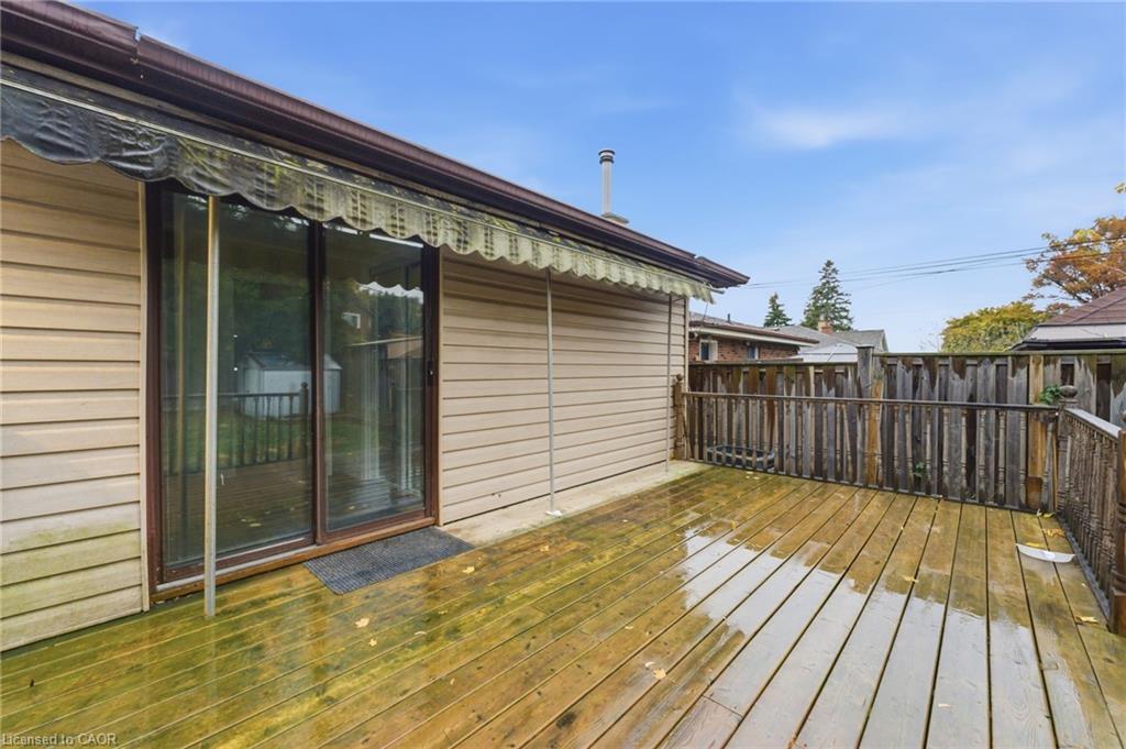 392 Wellington Street, Brantford, ON - Outdoor With Deck Patio Veranda With Exterior