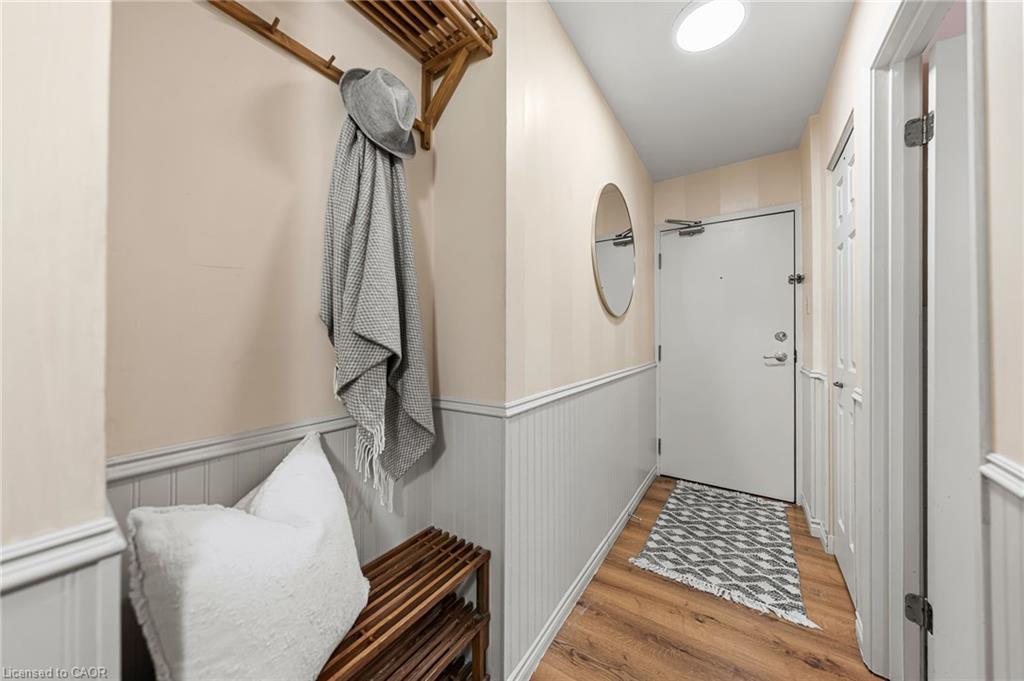 410-500 Westmount Road W, Kitchener, ON - Indoor Photo Showing Other Room