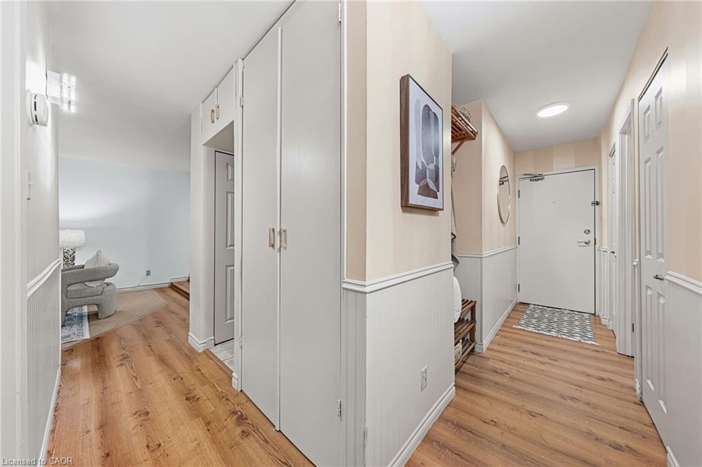 410-500 Westmount Road W, Kitchener, ON - Indoor Photo Showing Other Room