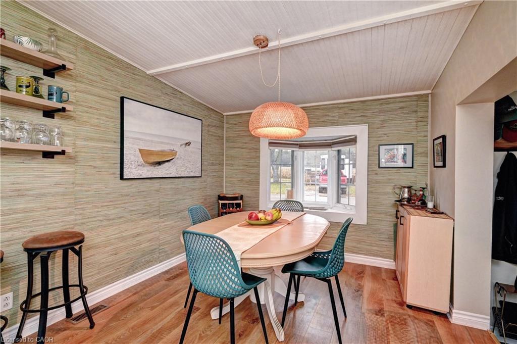 223-580 Beaver Creek Road, Waterloo, ON