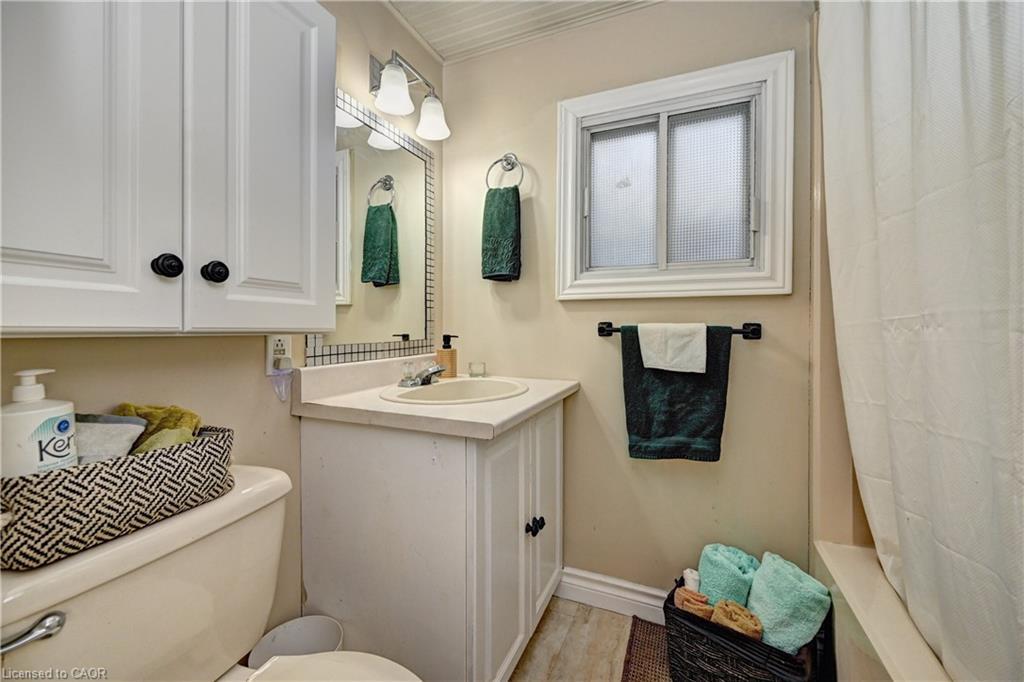 223-580 Beaver Creek Road, Waterloo, ON