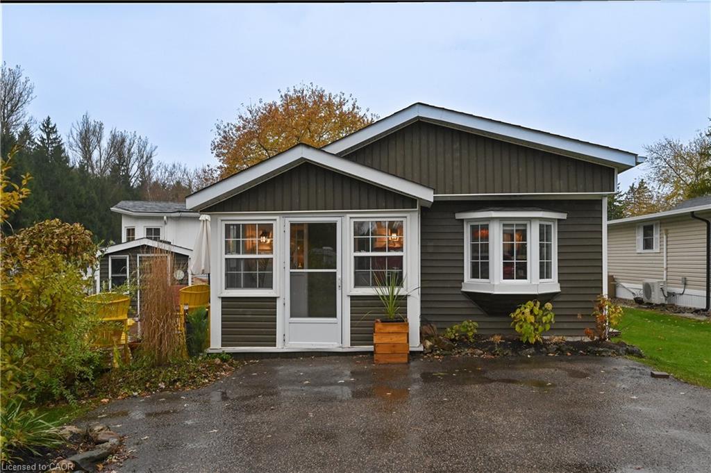 223-580 Beaver Creek Road, Waterloo, ON