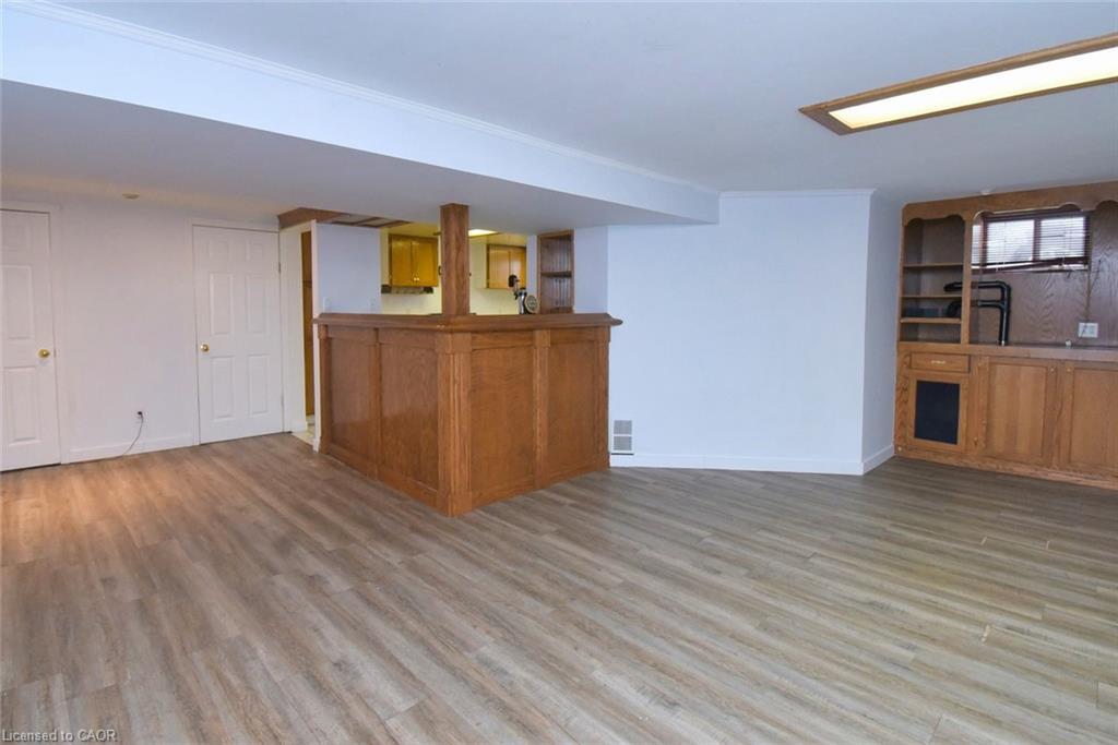 158 Howe Avenue, Hamilton, ON - Indoor