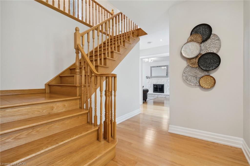 1902 Beechknoll Avenue, Mississauga, ON - Indoor Photo Showing Other Room