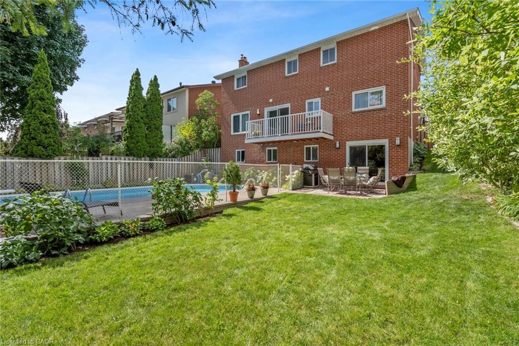 1902 Beechknoll Avenue, Mississauga, ON - Outdoor With In Ground Pool With Balcony With Exterior