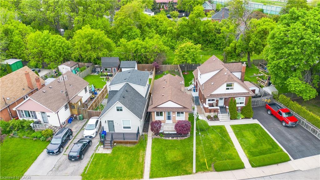 787 Knox Avenue, Hamilton, ON - Outdoor With Facade