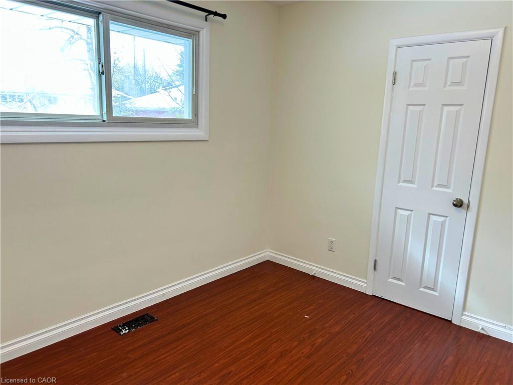 182 Metcalfe Street, Guelph, ON - Indoor Photo Showing Other Room
