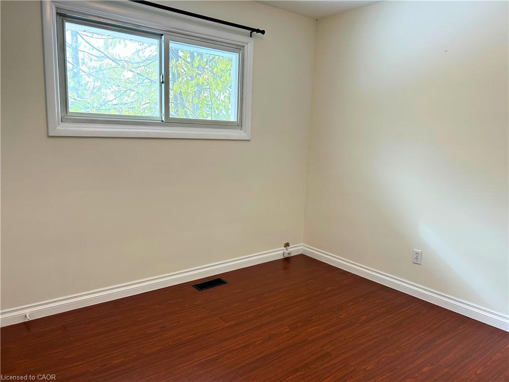 182 Metcalfe Street, Guelph, ON - Indoor Photo Showing Other Room