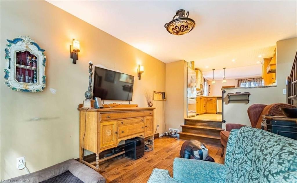 550 Fourth Line, Oakville, ON - Indoor