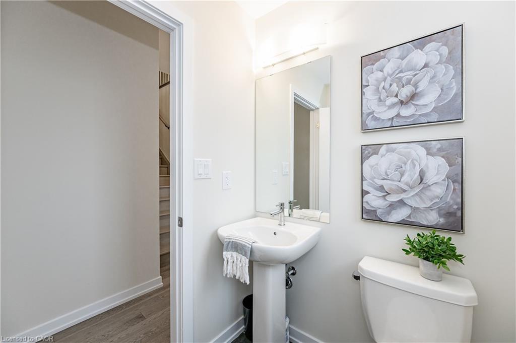 116 Whithorn Crescent, Caledonia, ON - Indoor Photo Showing Bathroom