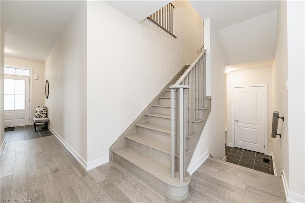 116 Whithorn Crescent, Caledonia, ON - Indoor Photo Showing Other Room