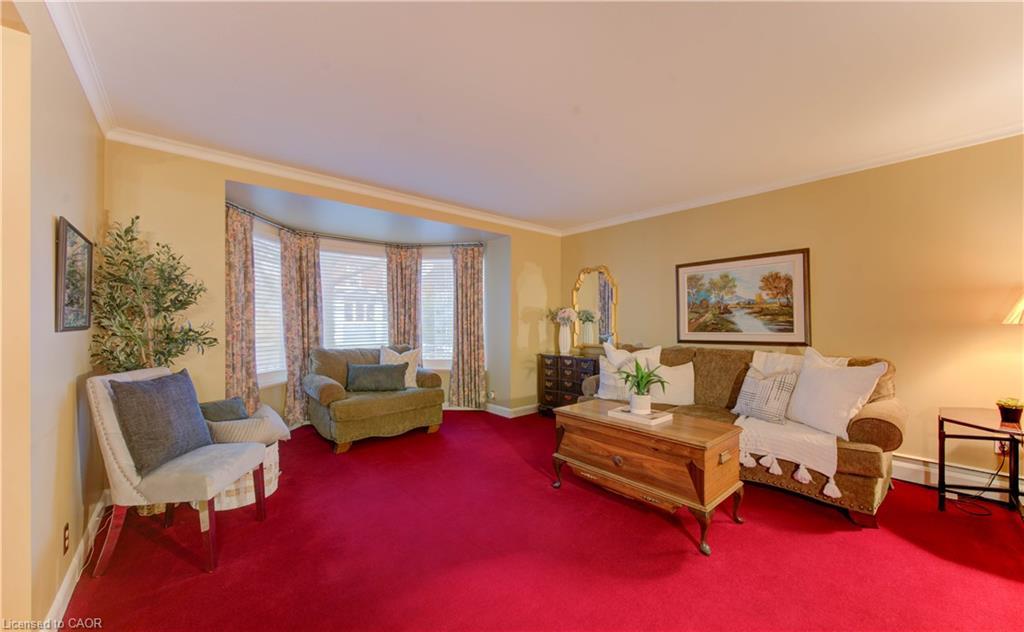 48 Dupont Street E, Waterloo, ON