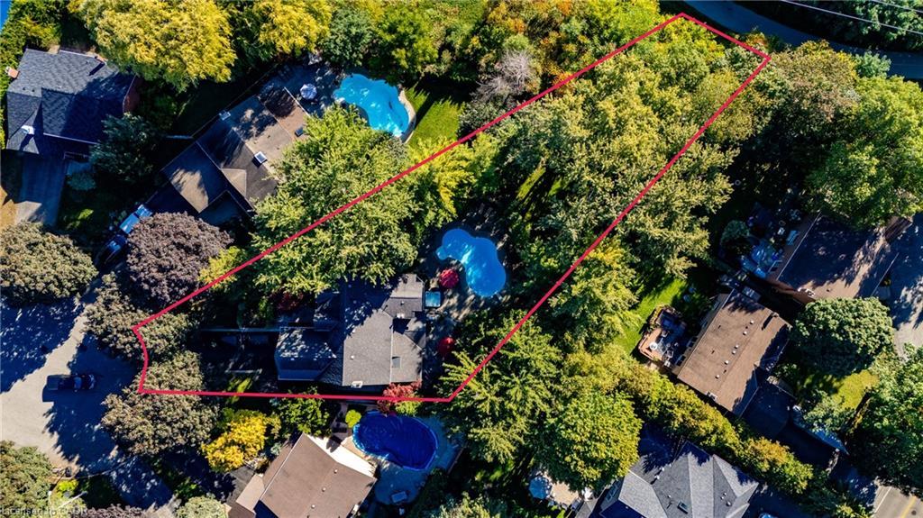 1338 Prince Albert Court, Mississauga, ON - Outdoor With View