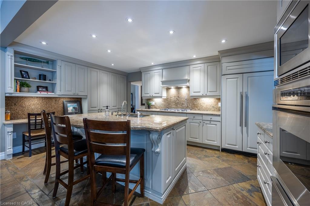 1338 Prince Albert Court, Mississauga, ON - Indoor