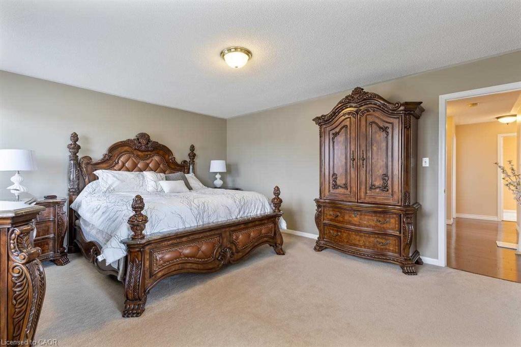 3875 Thomas Street, Mississauga, ON - Indoor Photo Showing Bedroom