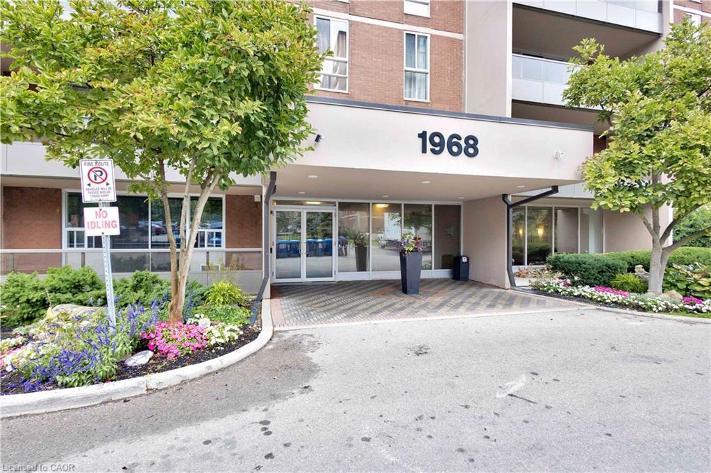 1401-1968 Main Street W, Hamilton, ON - Outdoor With Facade