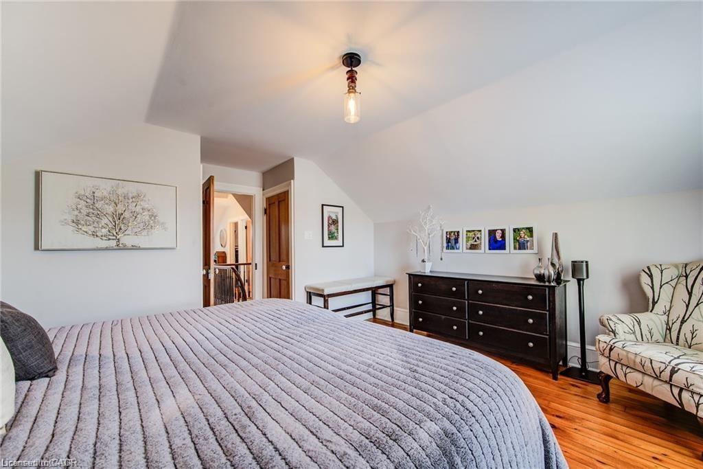 920 Orr Court, Kitchener, ON - Indoor Photo Showing Bedroom