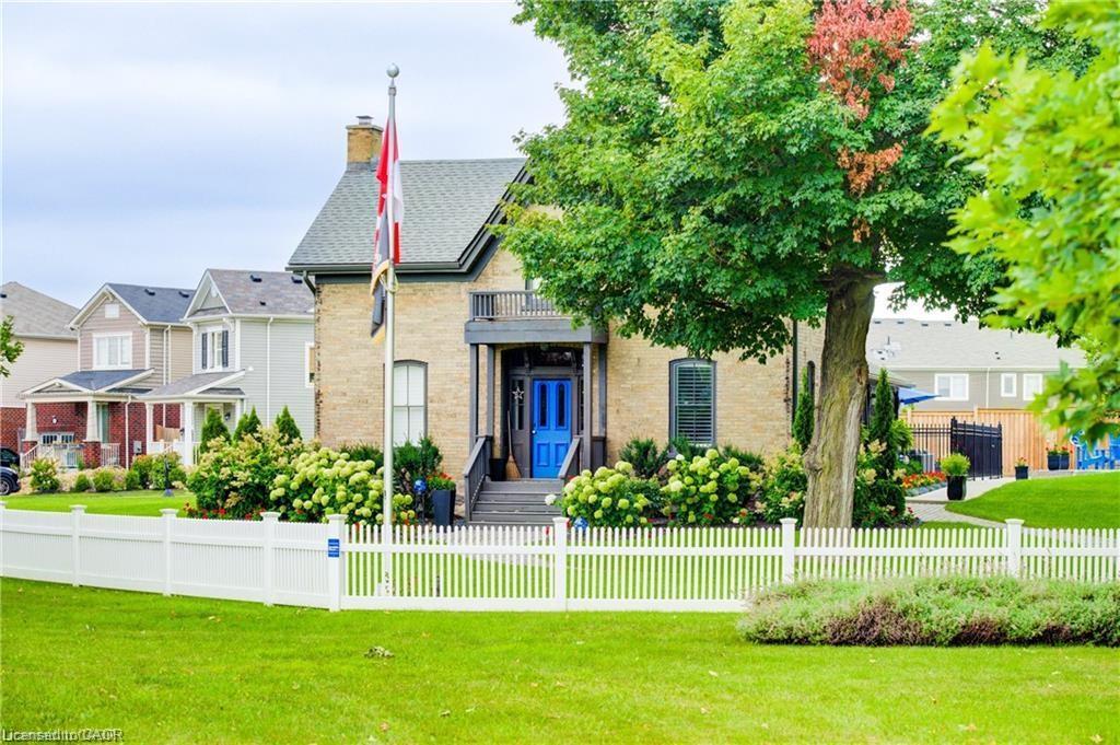 920 Orr Court, Kitchener, ON - Outdoor