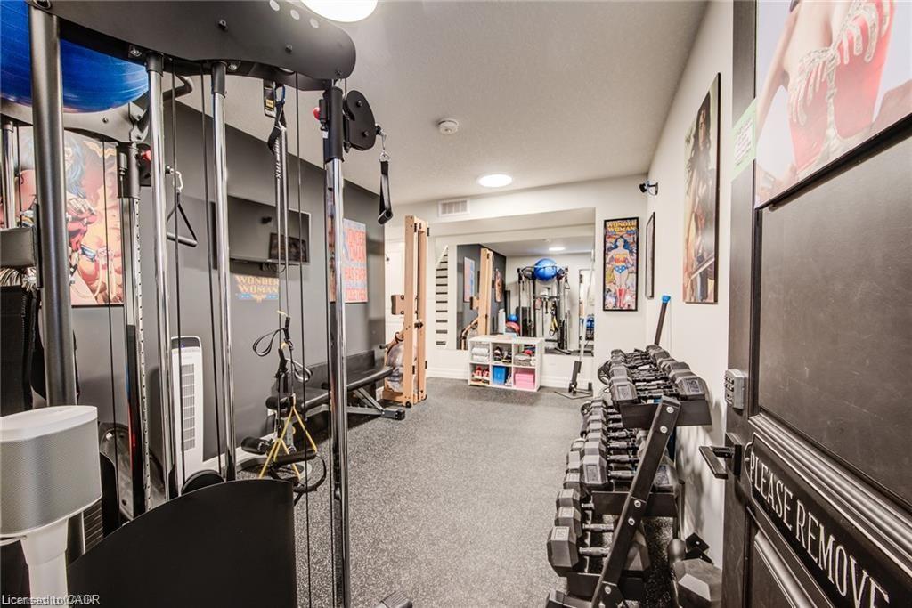 920 Orr Court, Kitchener, ON - Indoor