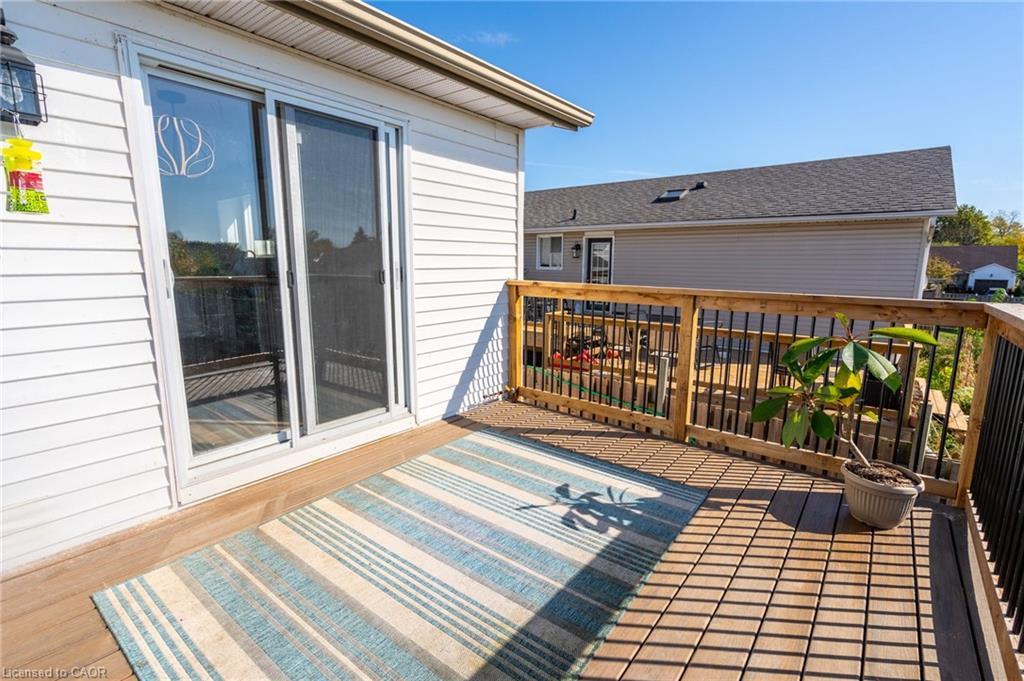 1027 Baron Drive, Fort Erie, ON - Outdoor With Deck Patio Veranda With Exterior
