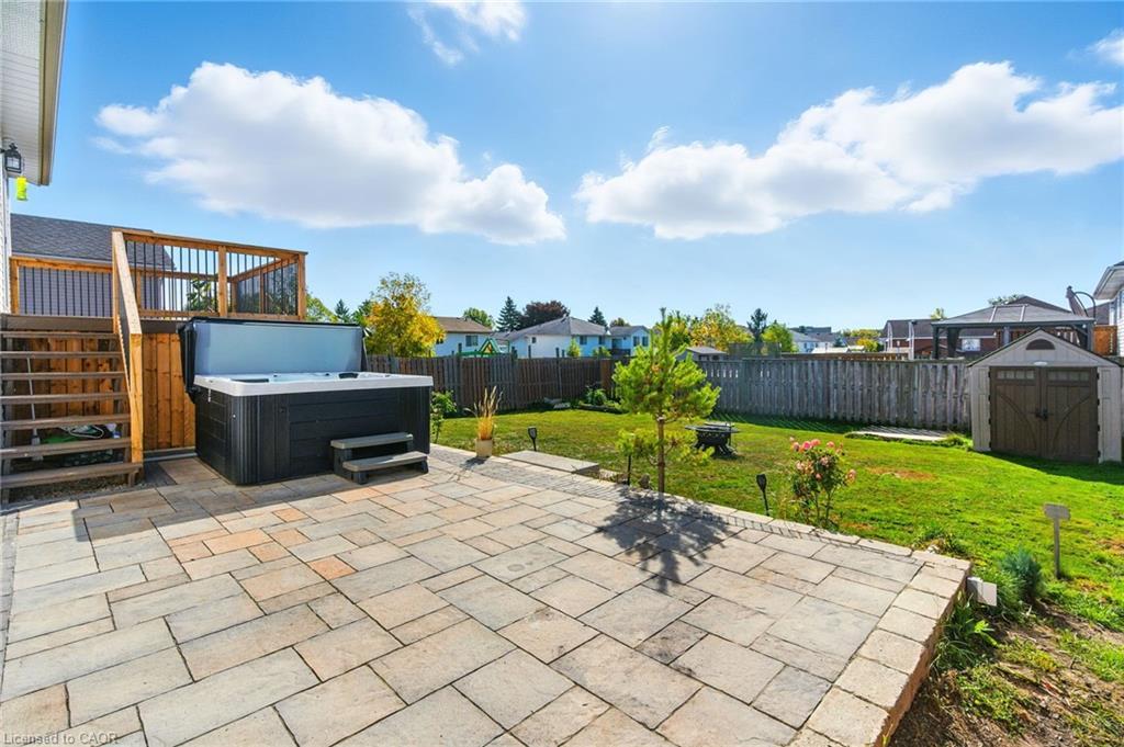 1027 Baron Drive, Fort Erie, ON - Outdoor With Deck Patio Veranda