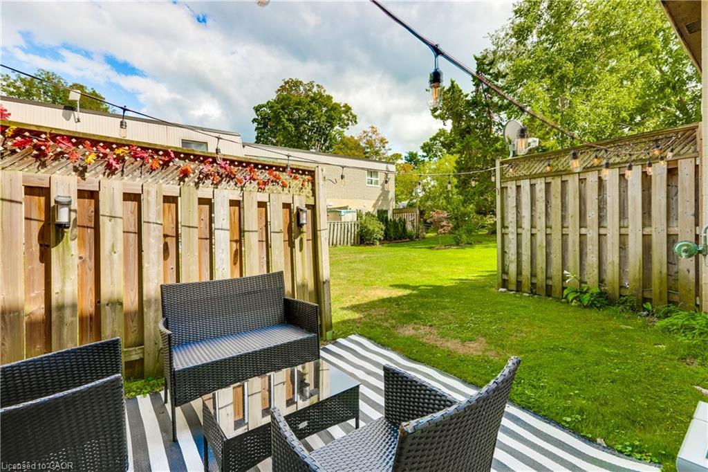 19-271 Thames Street, Ingersoll, ON - Outdoor With Exterior