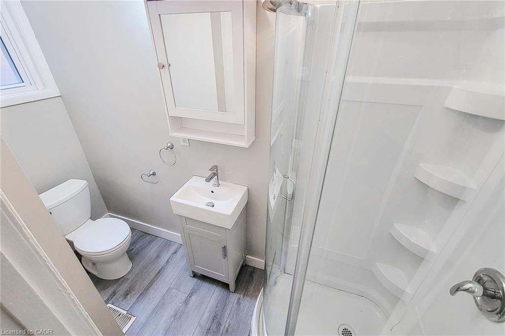 76 Wellington Street S, Hamilton, ON