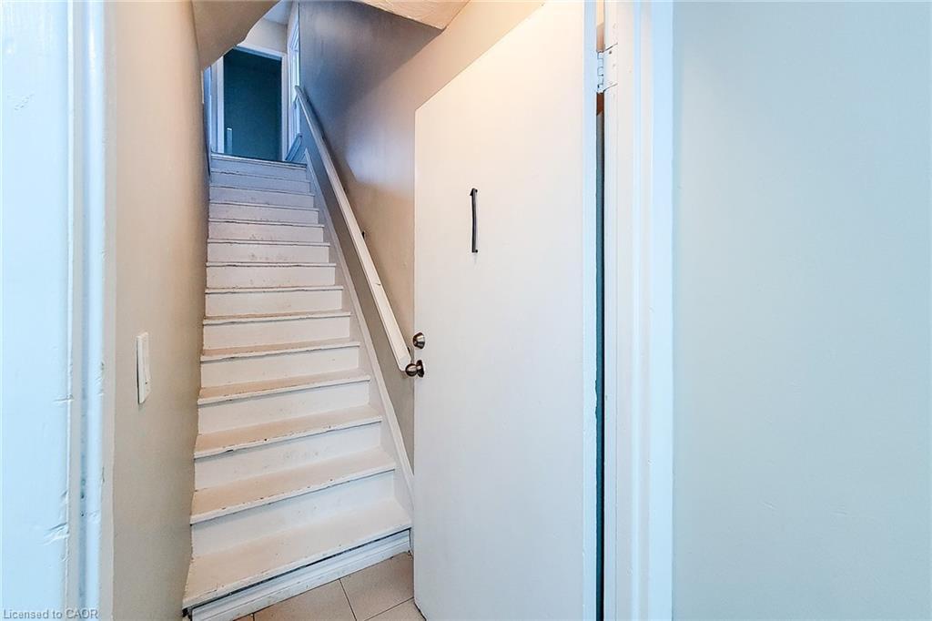 76 Wellington Street S, Hamilton, ON