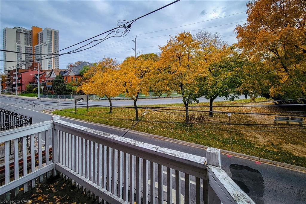 76 Wellington Street S, Hamilton, ON