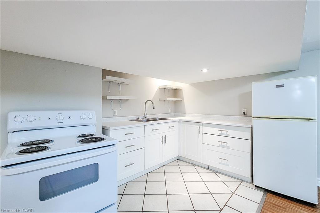 76 Wellington Street S, Hamilton, ON