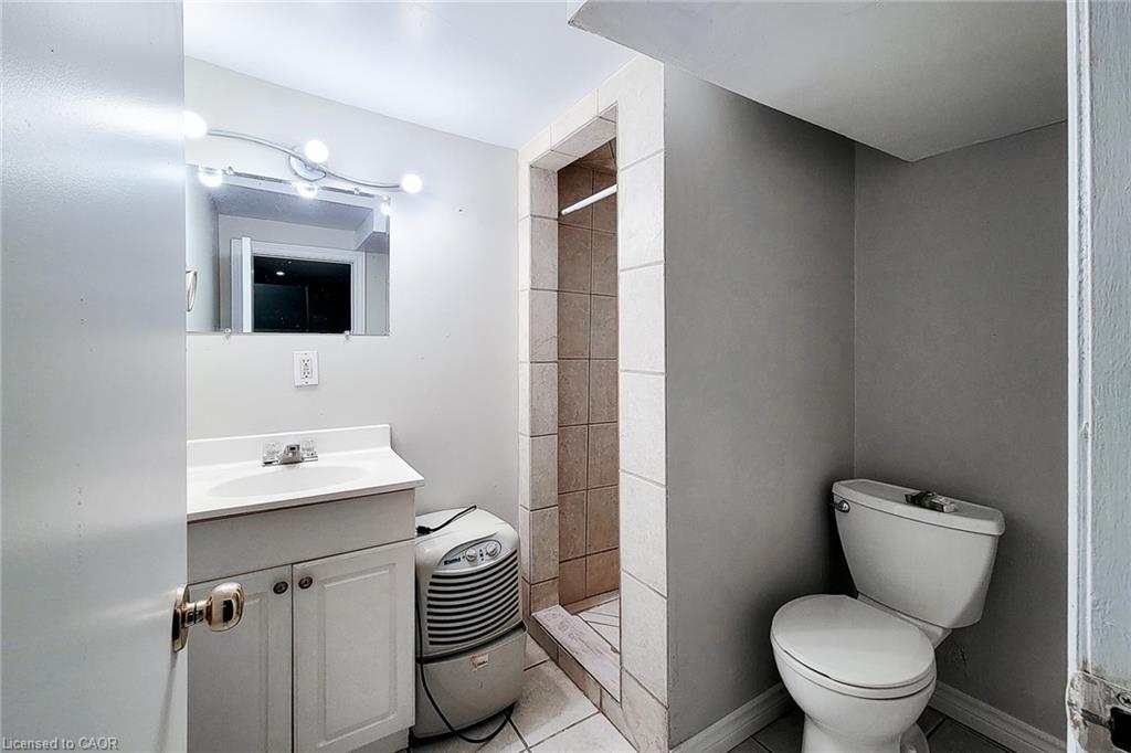 76 Wellington Street S, Hamilton, ON