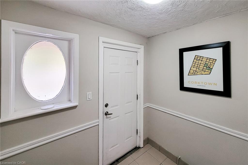 76 Wellington Street S, Hamilton, ON