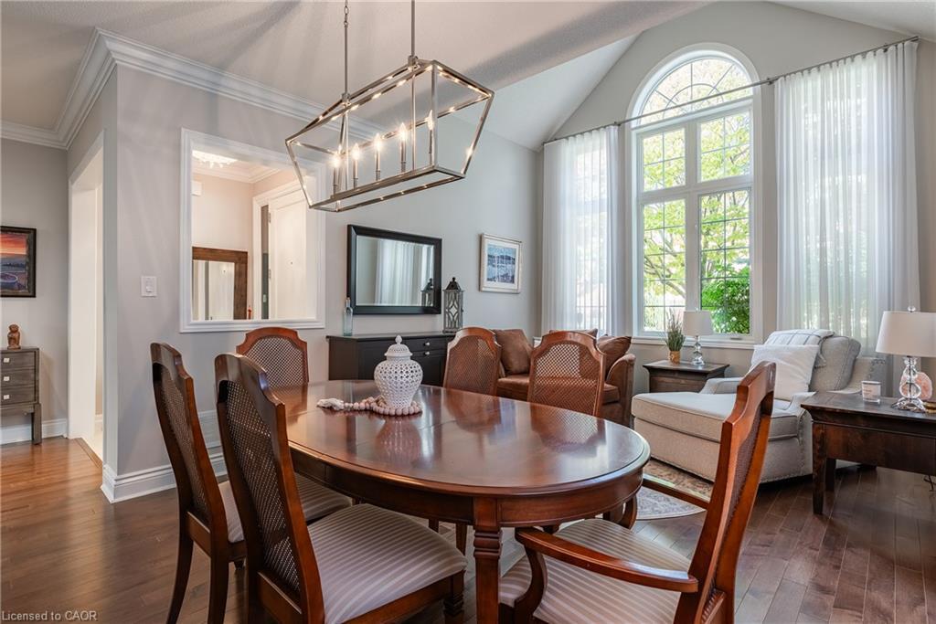 2124 Blackforest Crescent, Oakville, ON - Indoor