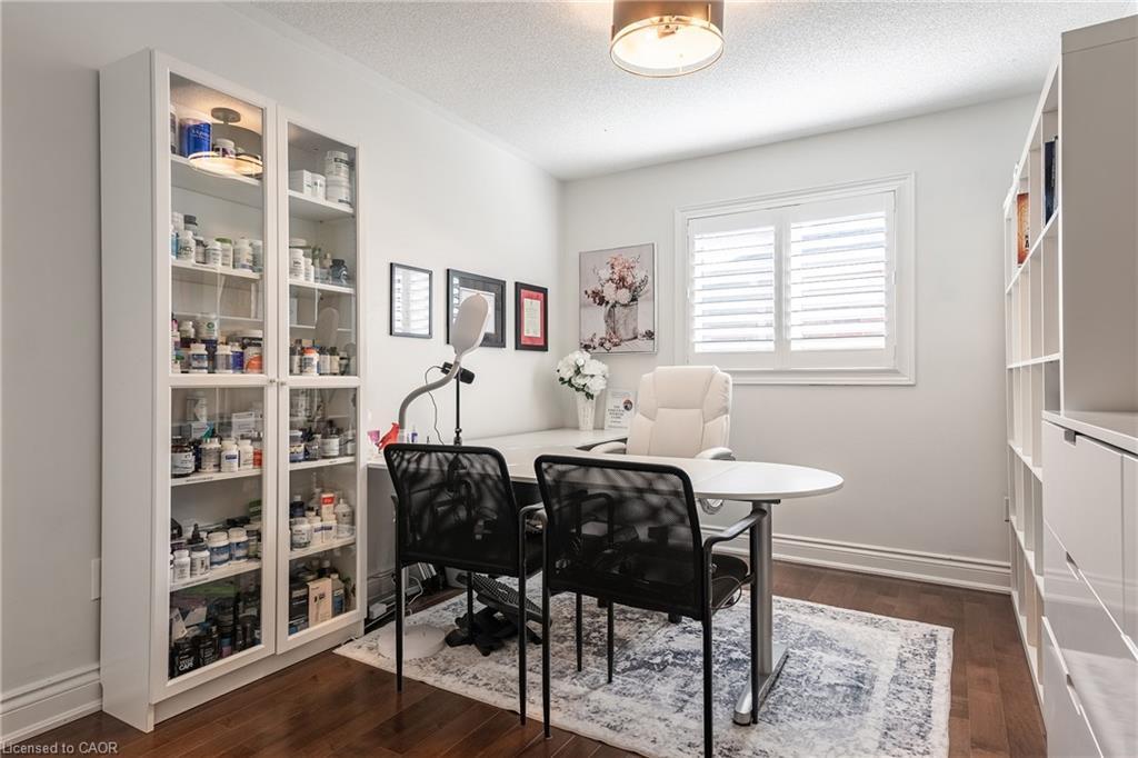 2124 Blackforest Crescent, Oakville, ON - Indoor