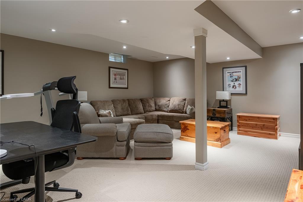 2124 Blackforest Crescent, Oakville, ON - Indoor