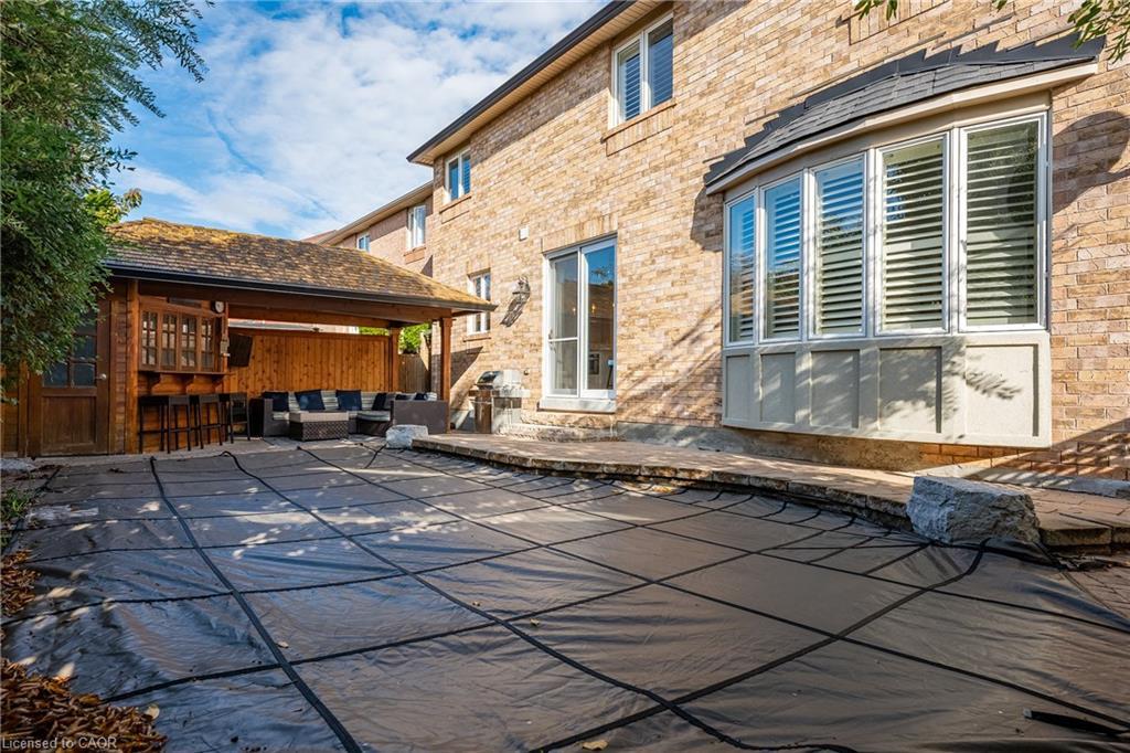 2124 Blackforest Crescent, Oakville, ON - Outdoor With In Ground Pool With Deck Patio Veranda