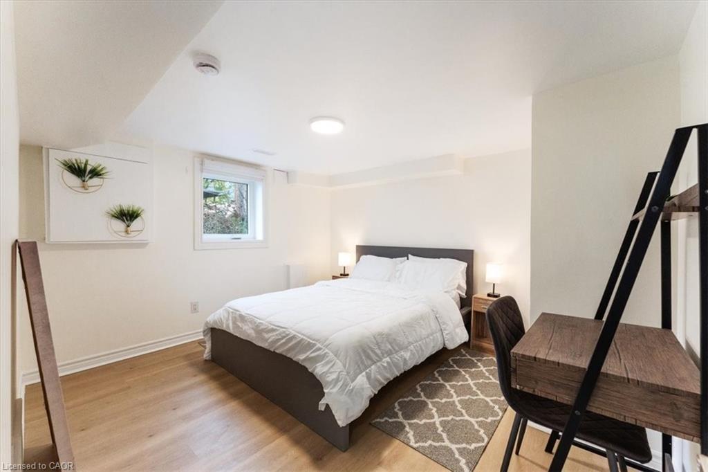 171 Britannia Avenue, Hamilton, ON - Indoor Photo Showing Bedroom